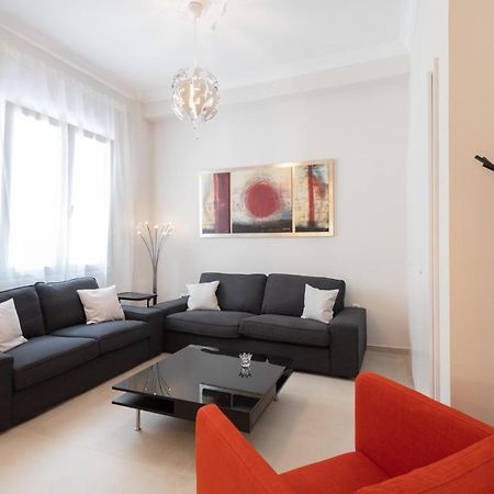 Modern 2-Bedroom Apt, 200M From The Acropolis Athen Exterior foto